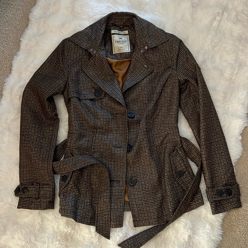 ❤️‍🔥 TIMEOUT Hand Tailored Heritage Coat in size XS in multi brown color
